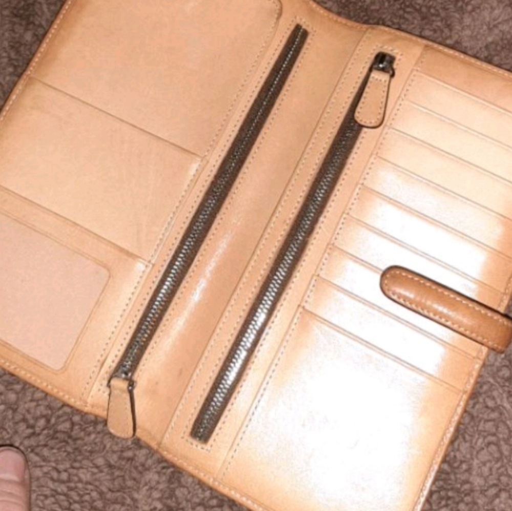 Coach Purse Collection - Picture 2 of 5